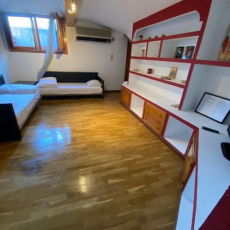 Aparsol Apartments Мадрид Екстериор снимка
