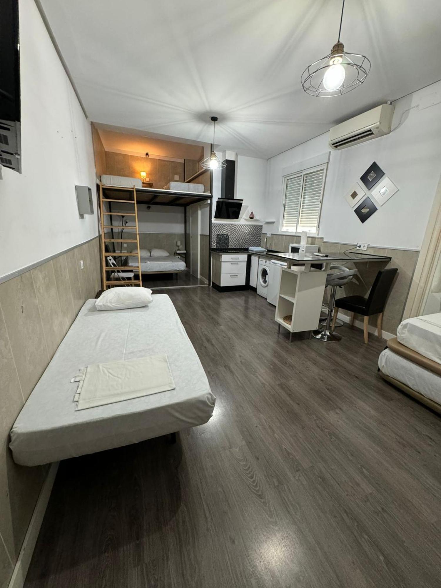 Aparsol Apartments Мадрид Екстериор снимка